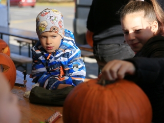 Tökfaragó verseny a Vasmű úton - fotó: 