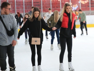 Szabadkori a jégcsarnokban - fotó: 