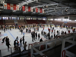Szabadkori a jégcsarnokban - fotó: 