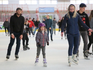 Szabadkori a jégcsarnokban - fotó: 
