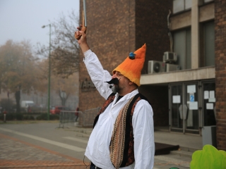 Libás sokadalom Márton napjára a város óvodásainak - fotó: 