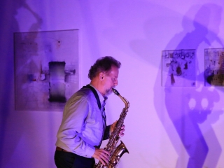 Éri Jenő kiállításának megnyitója az Uitz Teremben - fotó: 