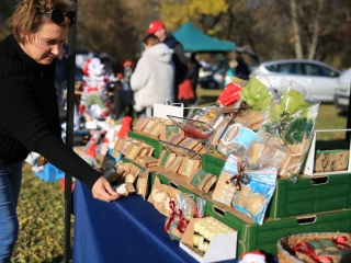 Mikulásváró kavalkád a Szalki-szigeten - fotó: 