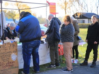 Mikulásváró kavalkád a Szalki-szigeten - fotó: 