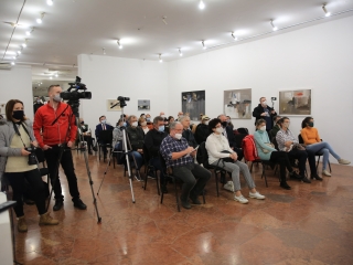 Sztálinváros utolsó, Dunaújváros első szülöttei - fotó: 