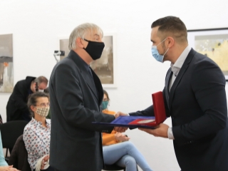 Sztálinváros utolsó, Dunaújváros első szülöttei - fotó: 