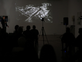 Sztálinváros utolsó, Dunaújváros első szülöttei - fotó: 