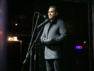 Az "Adventi forgatag" nyitánya a Városháza téren - fotó: 