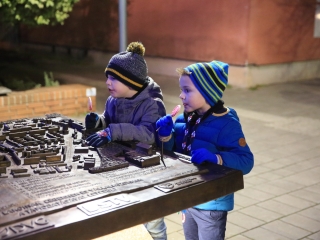 Az "Adventi forgatag" nyitánya a Városháza téren - fotó: 