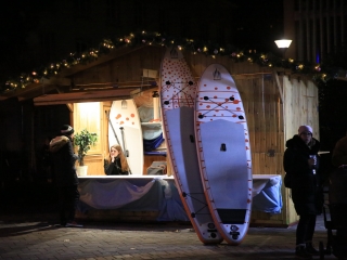 Az "Adventi forgatag" nyitánya a Városháza téren - fotó: 