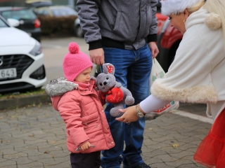 Mikulások városszerte, sok-sok ajándékkal és örömteli pillanattal - fotó: 