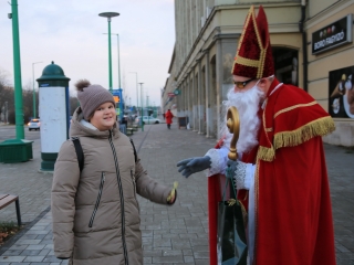 Mikulások városszerte, sok-sok ajándékkal és örömteli pillanattal - fotó: 