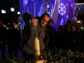 Ünnepi gyertyagyújtás advent harmadik vasárnapján - fotó: 