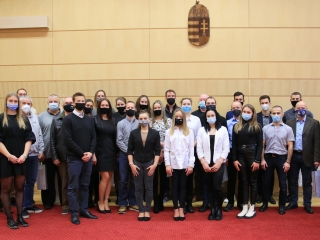 Sportolóink köszöntése a Városházán - fotó: 