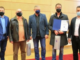 Sportolóink köszöntése a Városházán - fotó: 