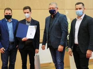 Sportolóink köszöntése a Városházán - fotó: 