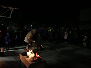 Gyertyagyújtás Csollány Szilveszter emlékére - fotó: 