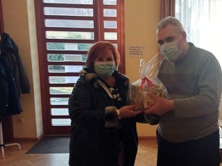 A jubiláló véradók köszöntése - fotó: 