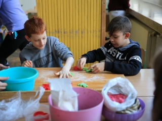 Mackónapi kavalkád a Szabó Magda iskolában - fotó: 