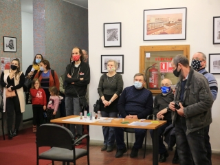 Várostörténeti kiállítás a József Attila Könyvtárban - fotó: 