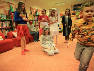 Cimbora-farsang a gyermekkönyvtárban - fotó: 