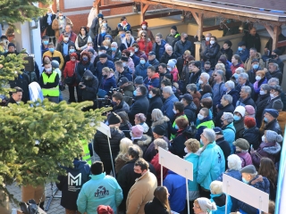 Márki-Zay Péter a dunaújvárosi piacon - fotó: 