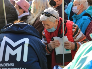 Márki-Zay Péter a dunaújvárosi piacon - fotó: 