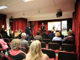 Jótékony célú árverés az MMK-ban - fotó: 