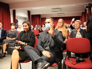 Jótékony célú árverés az MMK-ban - fotó: 