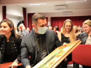 Jótékony célú árverés az MMK-ban - fotó: 