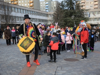 Télűző villámcsődület a Városháza téren - fotó: 