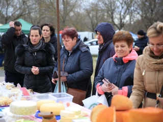 Dunai Kincses Kert: tavaszváró sokadalom - fotó: 