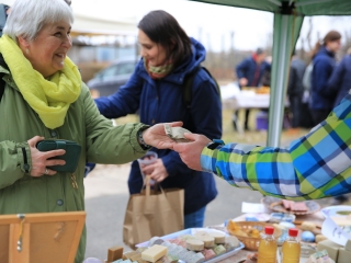 Dunai Kincses Kert: tavaszváró sokadalom - fotó: 