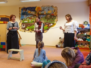 Mesefal-avató a József Attila Könyvtárban - fotó: 