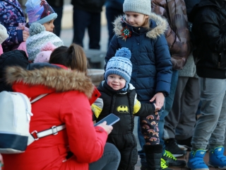 Huszáros villámcsődület a Városháza téren - fotó: 