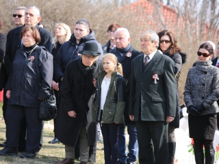 Ünnepség a forradalmi emlékműnél (2022) - fotó: 