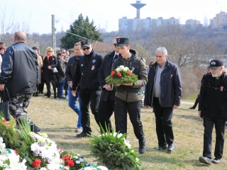 Ünnepség a forradalmi emlékműnél (2022) - fotó: 