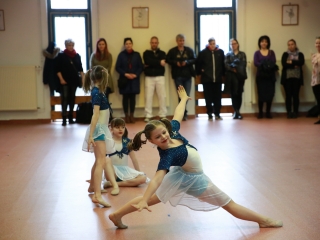 Ünnepi táncterem-avató a Gárdonyi iskolában - fotó: 