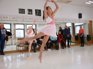 Ünnepi táncterem-avató a Gárdonyi iskolában - fotó: 