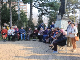 Borovszky Ambrus emlékművének avatása a Martinász szobornál - fotó: 