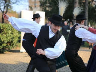 Borovszky Ambrus emlékművének avatása a Martinász szobornál - fotó: 