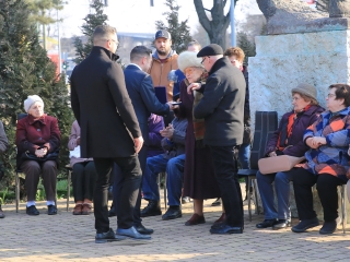 Borovszky Ambrus emlékművének avatása a Martinász szobornál - fotó: 