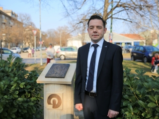 Borovszky Ambrus emlékművének avatása a Martinász szobornál - fotó: 