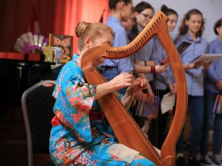 A felkelő nap országa a zeneiskolában - fotó: 