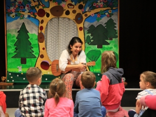 Mesés "Tökmagbazár" az MMK-ban - fotó: 