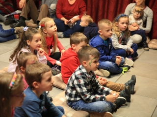 Mesés "Tökmagbazár" az MMK-ban - fotó: 