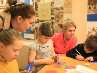 Húsvétváró kézműveskedés a múzeumban - fotó: 