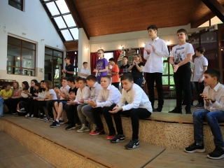 Diákok alkotópályázati tárlata a Szivacs Galériában - fotó: 