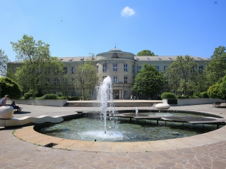 Szökőkútkörkép Dunaújvárosban - fotó: 