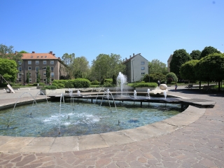 Szökőkútkörkép Dunaújvárosban - fotó: 